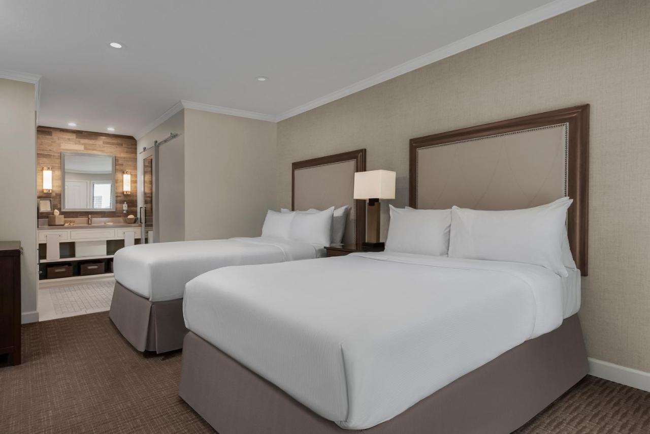 Mansion Estates One Bedroom Suite Two Doubles