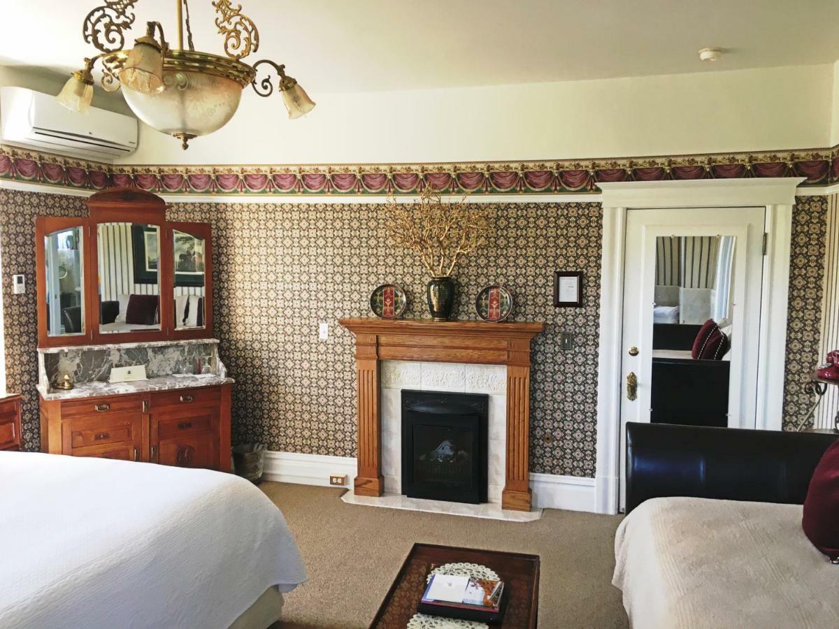 Deluxe King Suite,807687141:JPEG